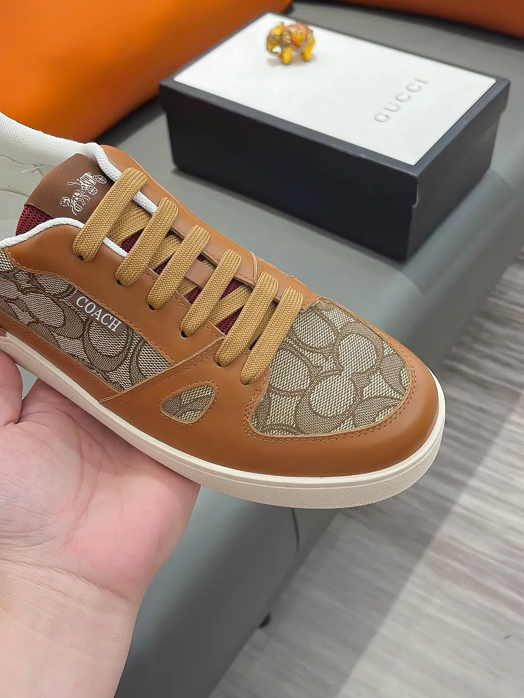 Men's shoes GUCCI "Gucci" P420 Regular size: 38-44 (casual shoes) Product materials: Selected cowhide upper, soft sheepskin lining; original outsole.